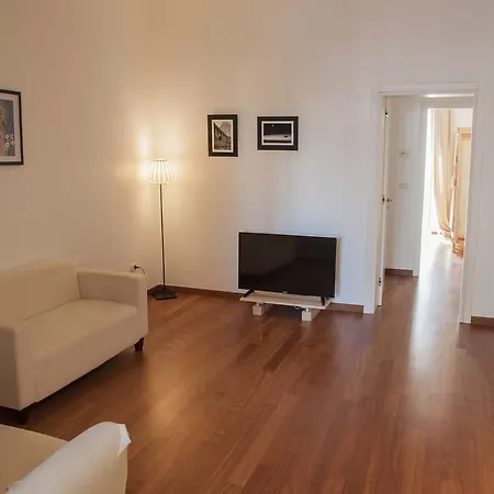 Apartman Manzoni House *
